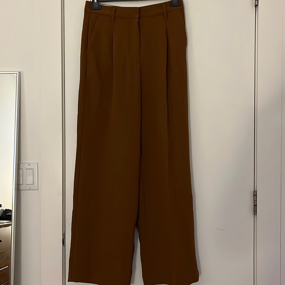 Aritzia Wilfred Brown Trousers
